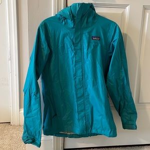 Patagonia Rain Jacket/Windbreaker!